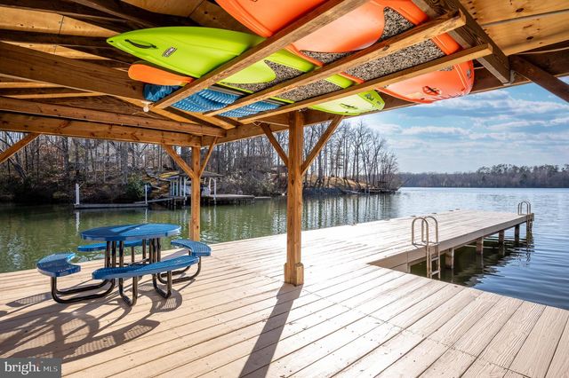 13608 ELNORA BROOKS LN, Spotsylvania, VA 22551