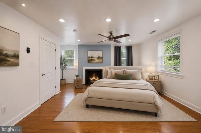 3303 DORCHESTER RD, Baltimore, MD 21215