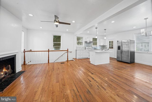 3303 DORCHESTER RD, Baltimore, MD 21215
