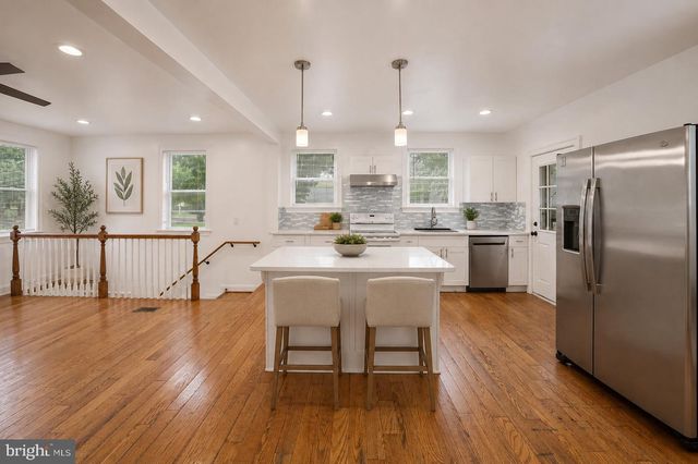3303 DORCHESTER RD, Baltimore, MD 21215