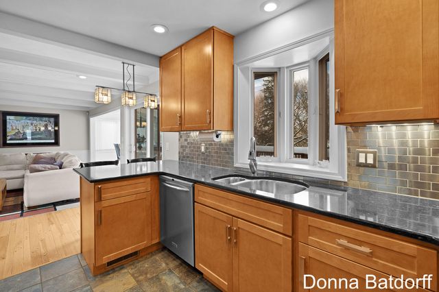 1725 Millbank Street Se, City Of Grand Rapids, MI 49508