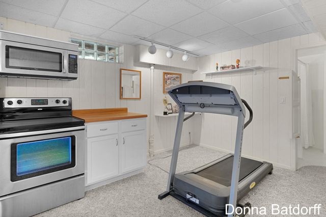 1725 Millbank Street Se, City Of Grand Rapids, MI 49508