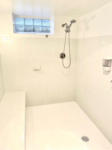 1725 Millbank Street Se, City Of Grand Rapids, MI 49508