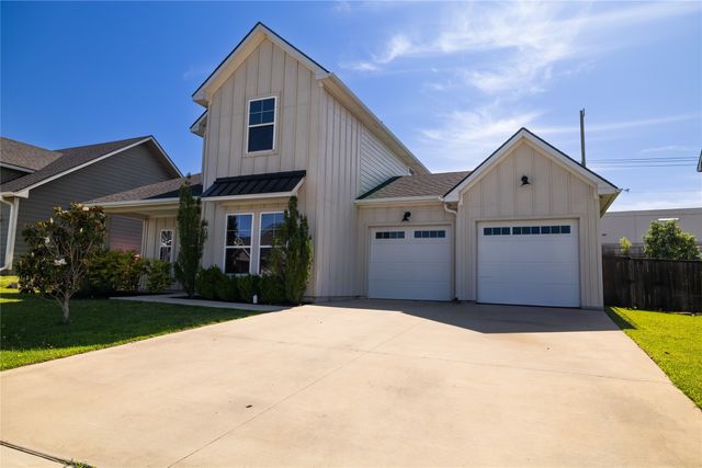 4721 Dry Creek Road, Sherman, TX 75092