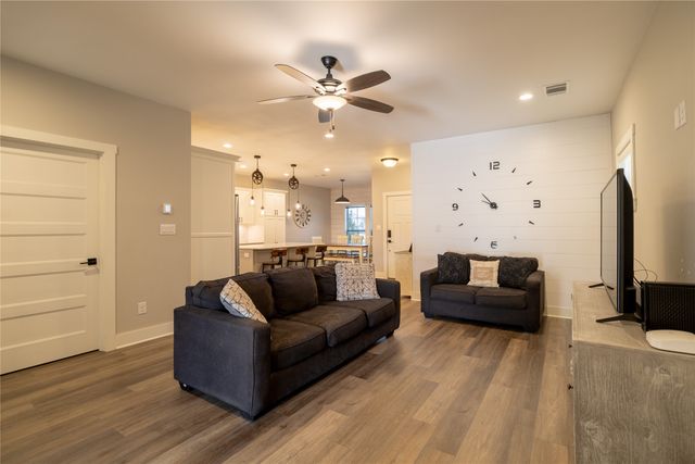 4721 Dry Creek Road, Sherman, TX 75092