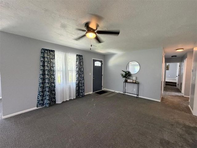 5757 S Mead Avenue, Wichita, KS 67216