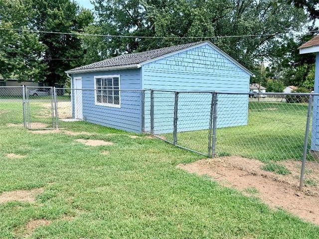 5757 S Mead Avenue, Wichita, KS 67216