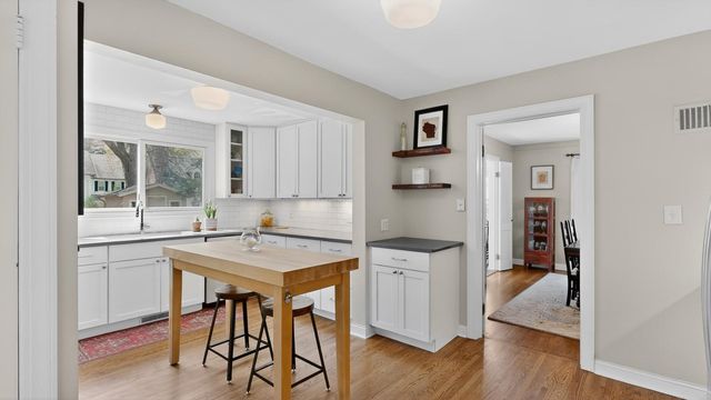 1214 7th Street SW, Rochester, MN 55902
