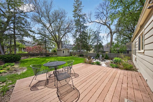 1214 7th Street SW, Rochester, MN 55902