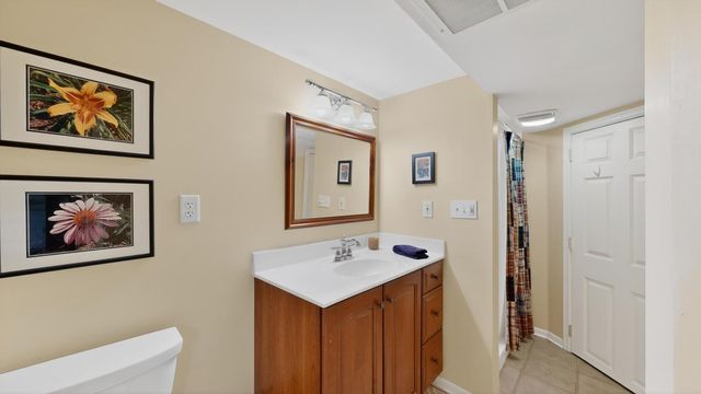 1214 7th Street SW, Rochester, MN 55902