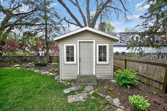 1214 7th Street SW, Rochester, MN 55902