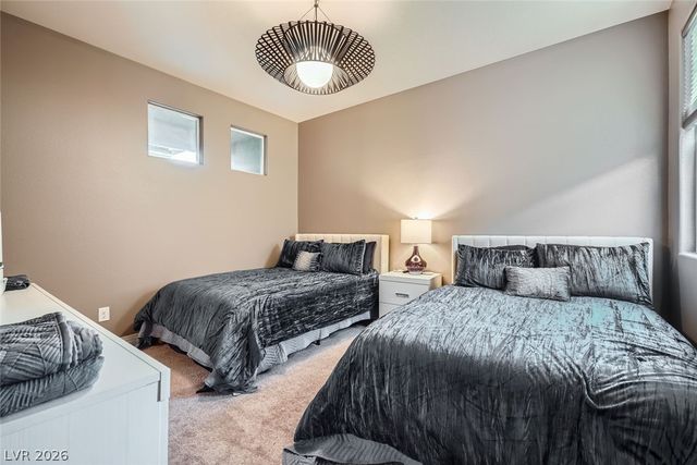 7473 Roman Huff Street, Las Vegas, NV 89123