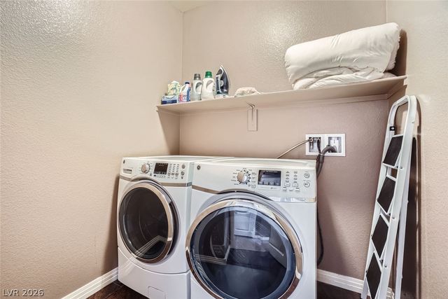 7473 Roman Huff Street, Las Vegas, NV 89123