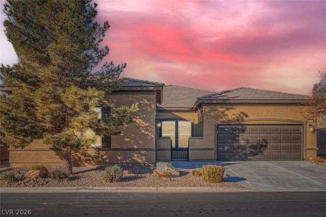 7473 Roman Huff Street, Las Vegas, NV 89123