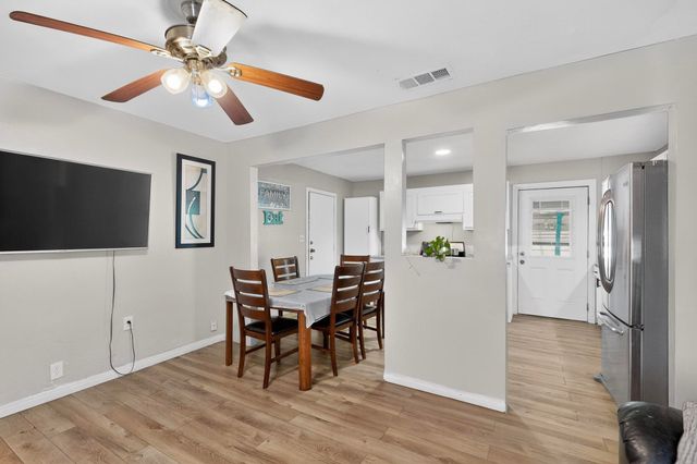 712 Hodgson Street, Fort Worth, TX 76115