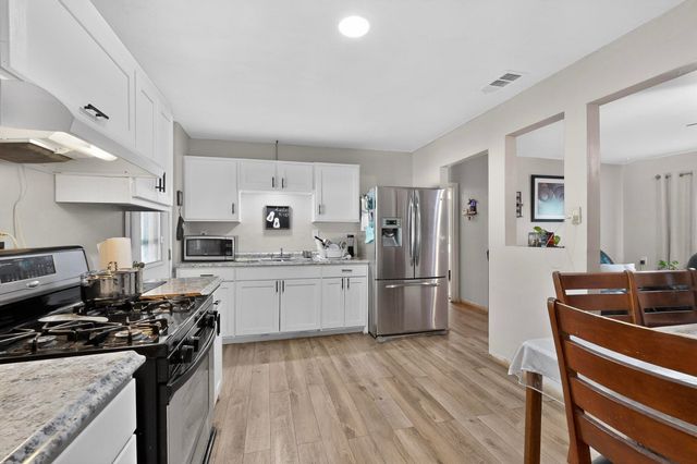 712 Hodgson Street, Fort Worth, TX 76115