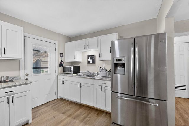 712 Hodgson Street, Fort Worth, TX 76115