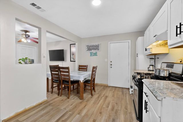 712 Hodgson Street, Fort Worth, TX 76115