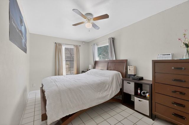 712 Hodgson Street, Fort Worth, TX 76115