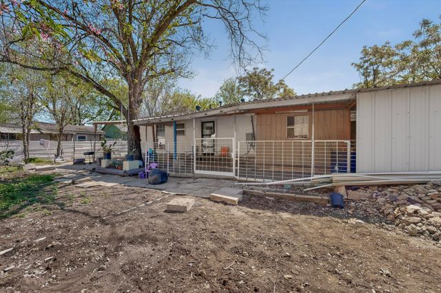 712 Hodgson Street, Fort Worth, TX 76115