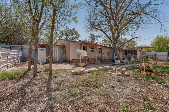 712 Hodgson Street, Fort Worth, TX 76115