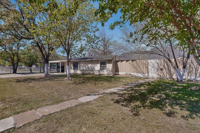 712 Hodgson Street, Fort Worth, TX 76115