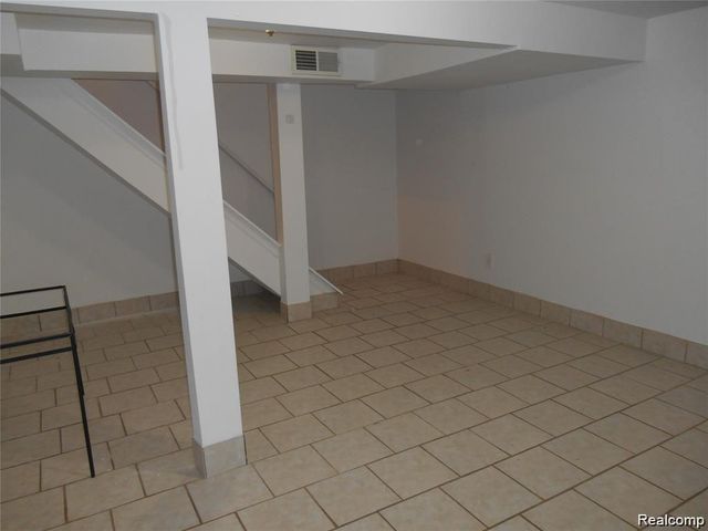 2130 Wickham Street, Royal Oak, MI 48073