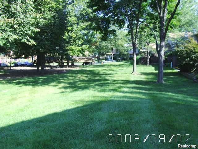 2130 Wickham Street, Royal Oak, MI 48073