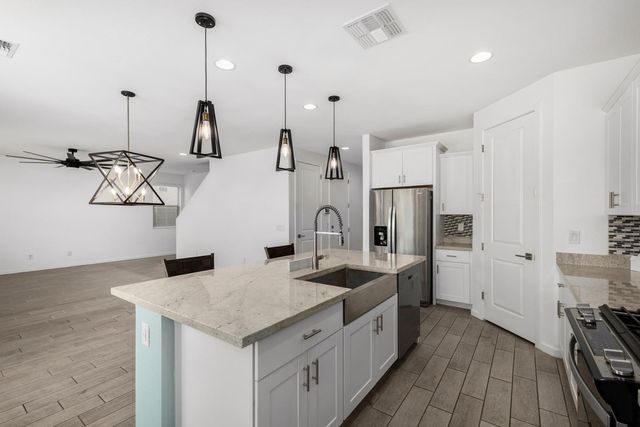 22612 N 126th Lane, Sun City West, AZ 85375