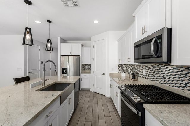 22612 N 126th Lane, Sun City West, AZ 85375