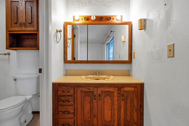 240 D Street, Tehama, CA 96090