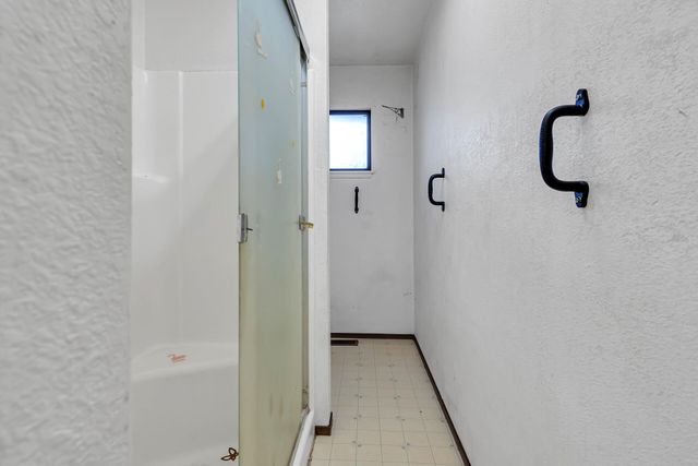 240 D Street, Tehama, CA 96090