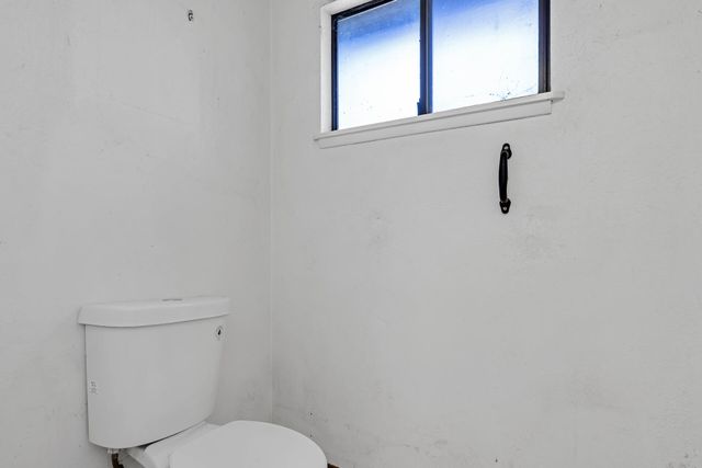 240 D Street, Tehama, CA 96090