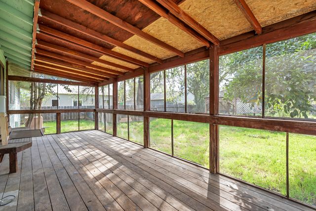 240 D Street, Tehama, CA 96090