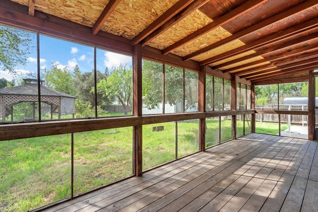 240 D Street, Tehama, CA 96090