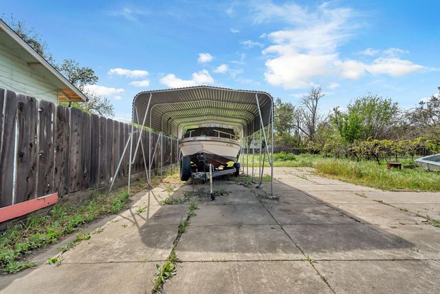 240 D Street, Tehama, CA 96090