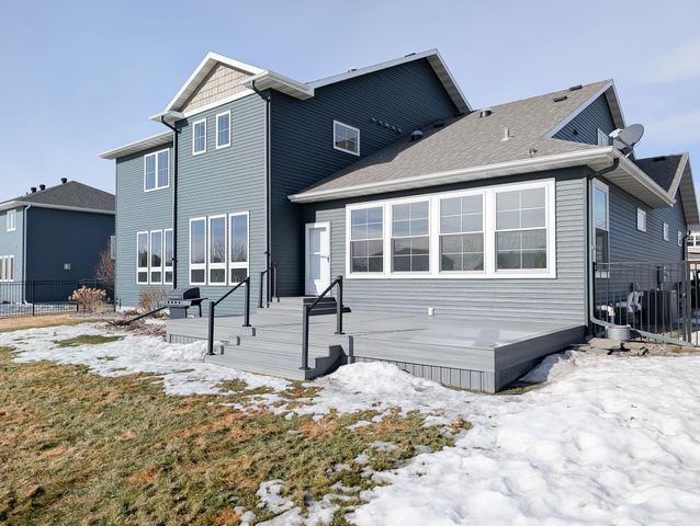 2858 RIVERS BEND Drive E, West Fargo, ND 58078