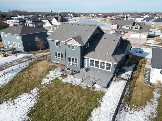 2858 RIVERS BEND Drive E, West Fargo, ND 58078