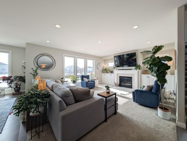 2858 RIVERS BEND Drive E, West Fargo, ND 58078