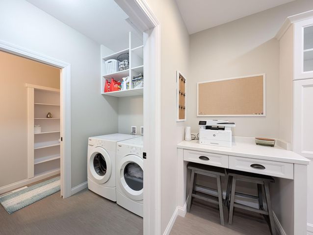 2858 RIVERS BEND Drive E, West Fargo, ND 58078