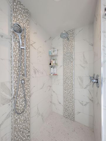 2858 RIVERS BEND Drive E, West Fargo, ND 58078