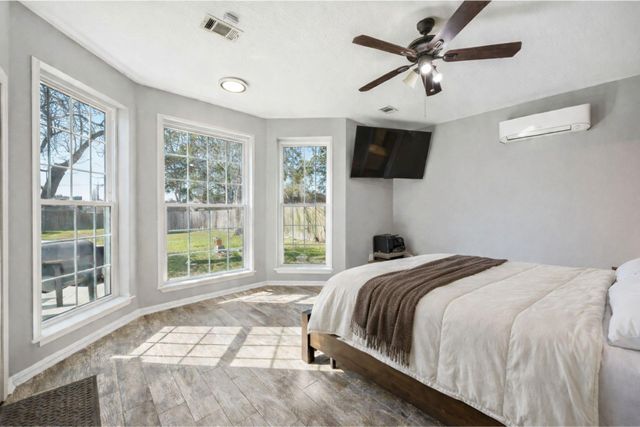 5503 Teakwood Lane, Magnolia, TX 77354