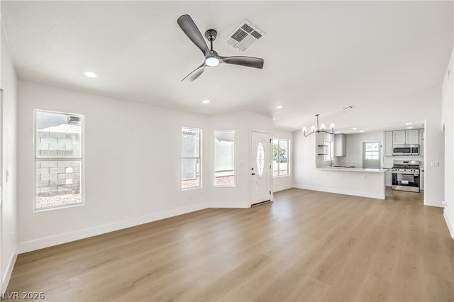 7313 Wandering Street, Las Vegas, NV 89131