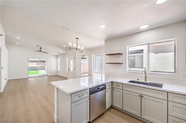 7313 Wandering Street, Las Vegas, NV 89131