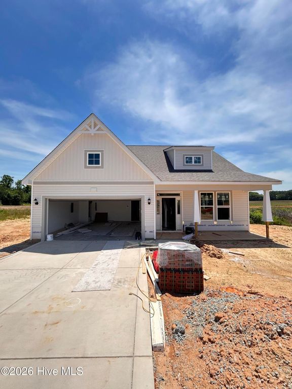 417 Maverick Lane, Dunn, NC 28334