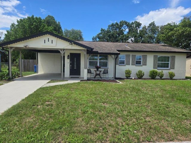 7607 W CARACAS STREET, Tampa, FL 33615