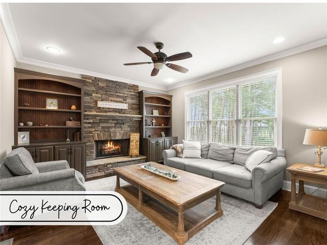 267 Chestnut Oak Lane, Dawsonville, GA 30534