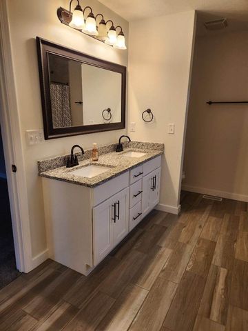 6730 Parwood Dr, Baxter, TN 38544