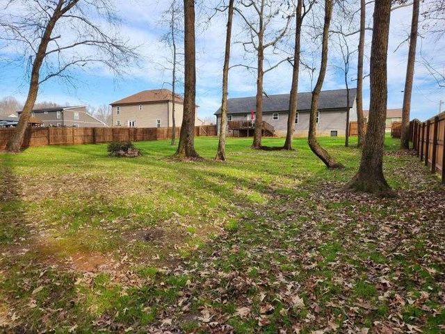 6730 Parwood Dr, Baxter, TN 38544