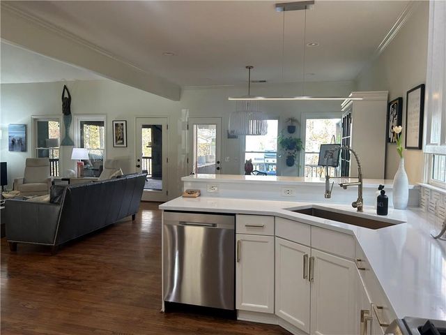 2672 Catawba NW Drive, Kennesaw, GA 30152